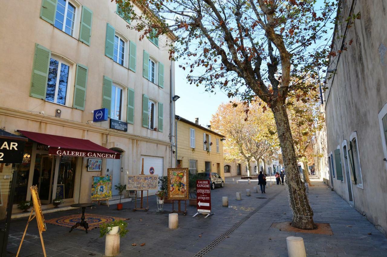 Hanna-Logis Antibes Exteriér fotografie